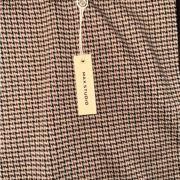 Skirt – Size Medium Max Studio Houndstooth Pencil Skirt - Picture 7 of 7